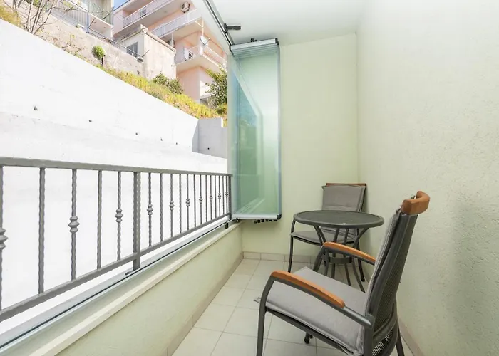 Apartment Masson Makarska