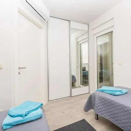 アパート Masson *